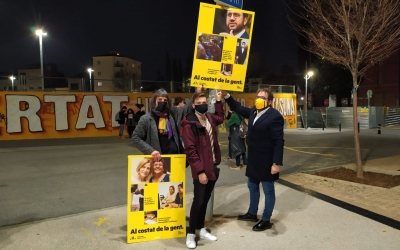Palau, Belmonte i Fernández amb un cartell de campanya | Cedida 