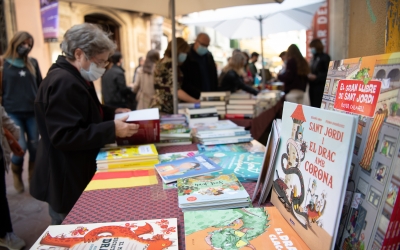 Una parada de llibres aquest Sant Jordi 2021 | Roger Benet
