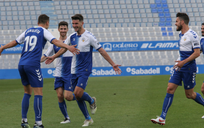 Moment de la celebració del primer gol ahir | CE Sabadell
