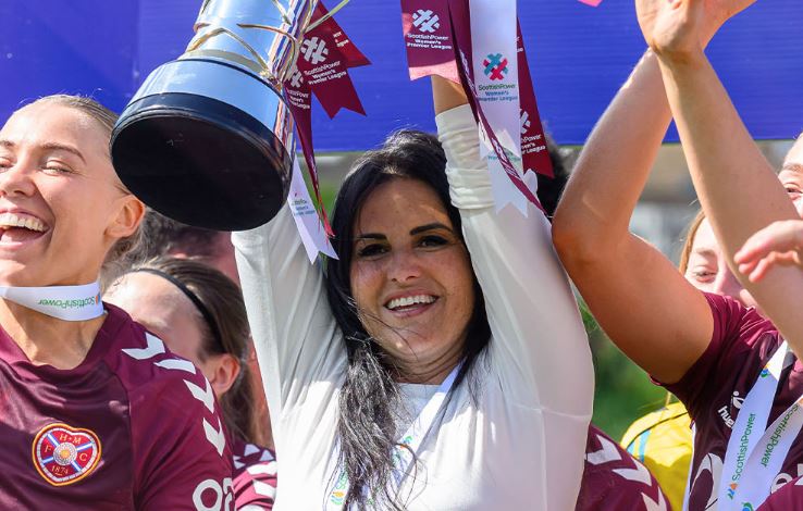 Eva Olid Campiona De La Lliga D Esc cia Amb El Hearts