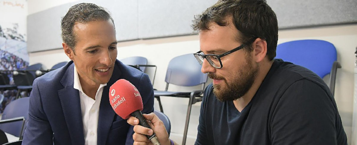 Morilla-Giner, atenent a Ràdio Sabadell | Roger Benet