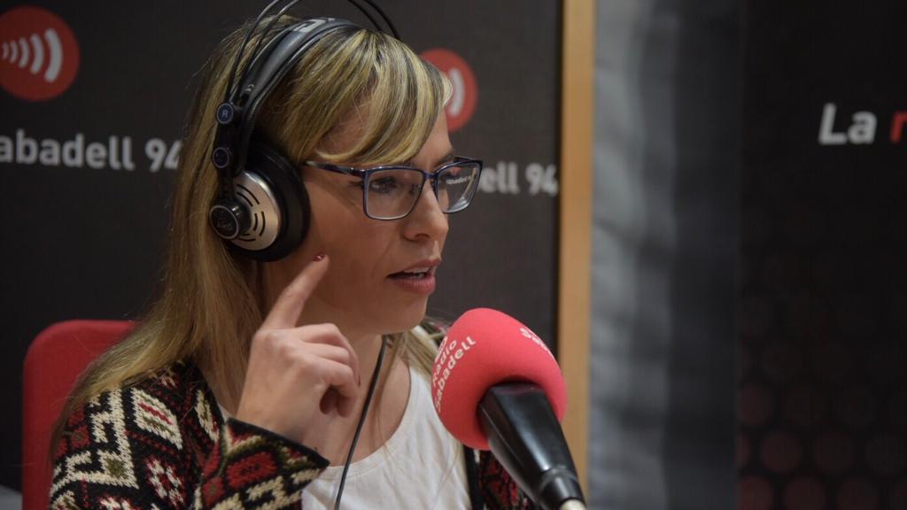 Elisabet Carnicé als estudis de Ràdio Sabadell | Roger Benet 