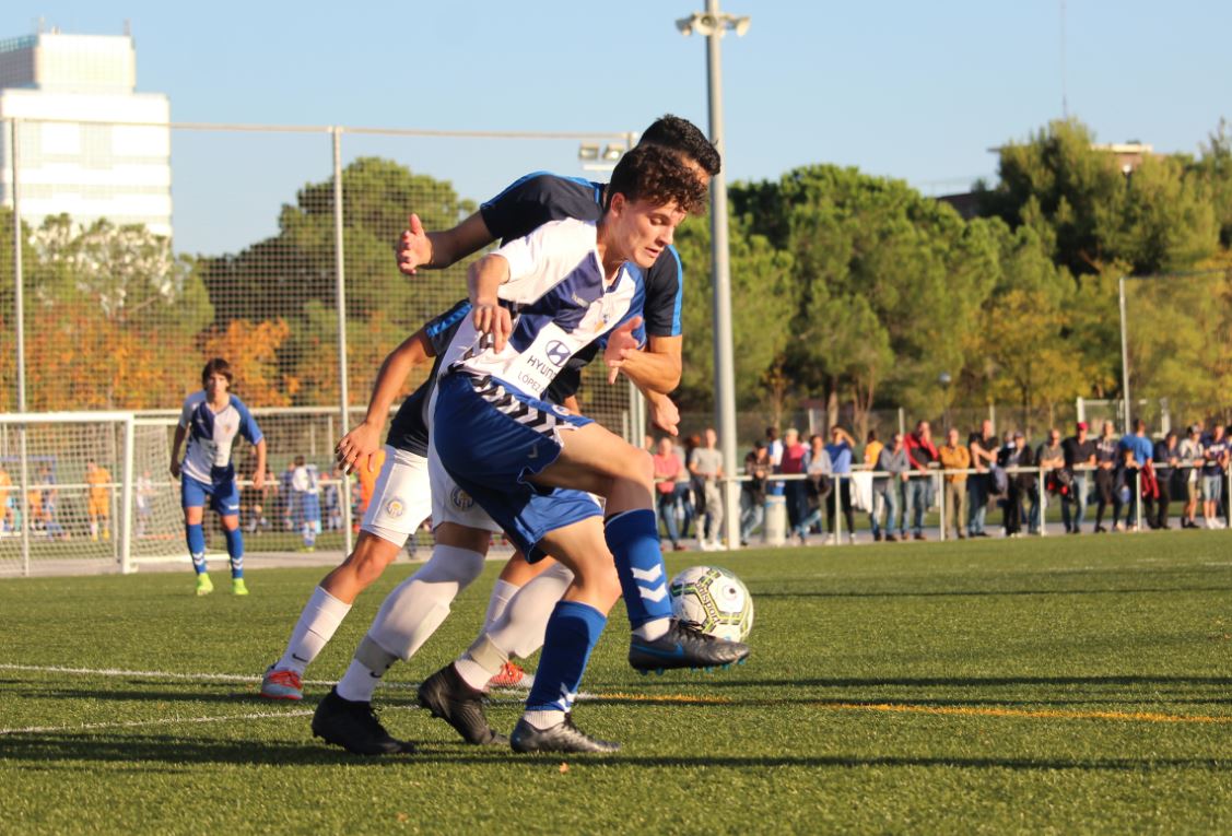 El juvenil del Sabadell haurà de tornar a començar la ratxa després de trencar-se la de 13 partits sense perdre a Girona | Adrián Arroyo