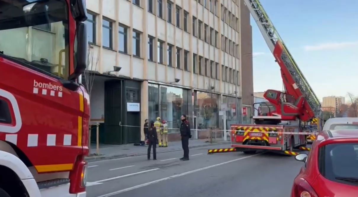 Desallotjat el gimnàs QWellness per un incendi a la sala de màquines