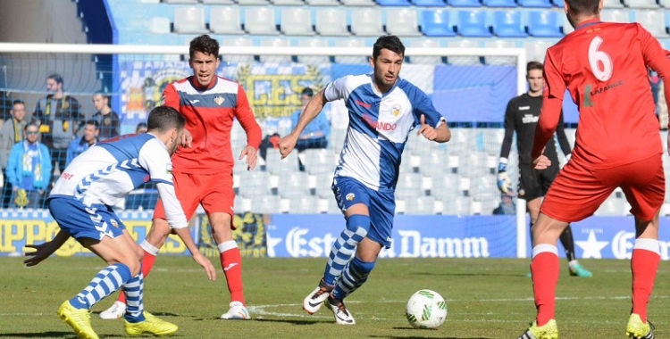 Lucas Viale en una acció del partit d'aquest matí - © Roger Benet - CES