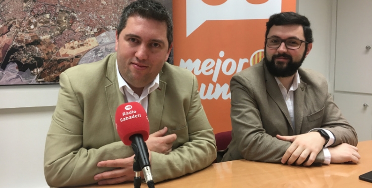 Els regidors José Luis Fernández i Ramón García en roda de premsa