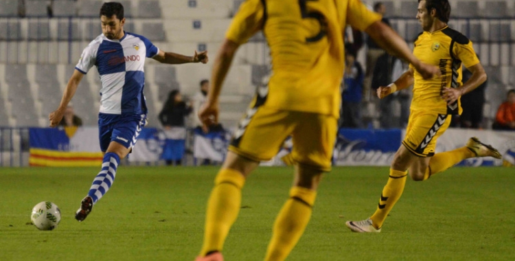 Lucas Viale no arribarà a temps per al partit contra la UE Llagostera per un microtrencament muscular