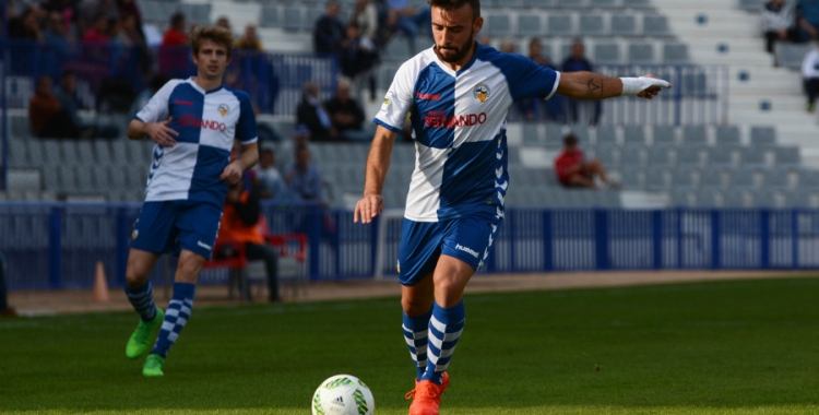 Jordan Sánchez en un partit de la primera volta 