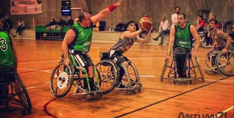 Imatge del partit de dissabte a la pista del Joventut de Badalona