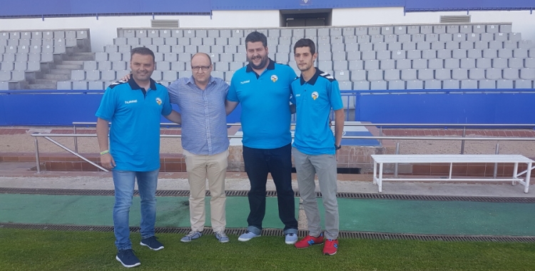 Jordi Bransuela amb el president i els dos entrenadors