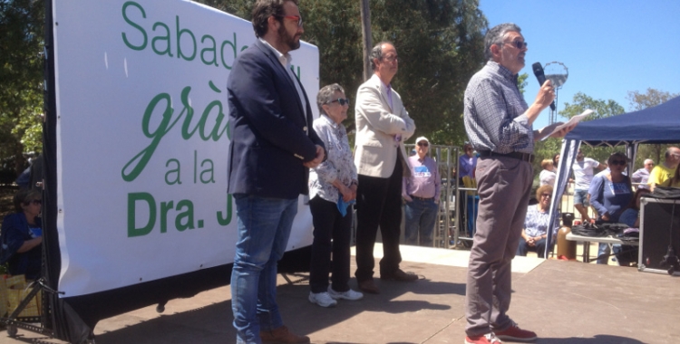 Juli Fernàndez, Joquima Júdez, Manuel Suárez president d'Atendis. Foto: Ràdio Sabadell
