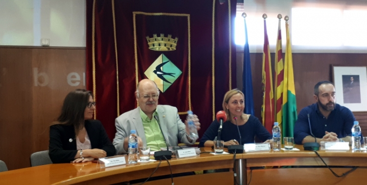 Els responsables de Creu Roja han presentat avui la seva memòria a l'Ajuntament de Badia/ Karen Madrid