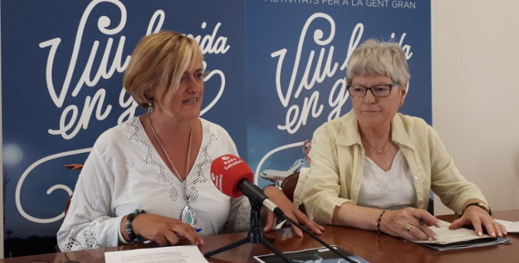 Marisol Martínez i Teresa Sarerols, presidenta de la Coordinadora de Gent Gran/ Marc Pérez