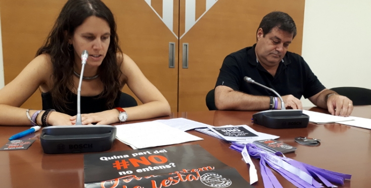 La regidora Ferrándiz i el regidor de Salut Ramon Vidal han presentat avui la campanya/ Karen Madrid
