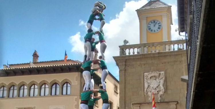 Un 3d9 descarregat pels Castellers de Sabadell a Vic/ Saballuts