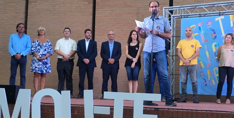 L'alcalde, Maties Serracant, durant el discurs | Sergi Garcés