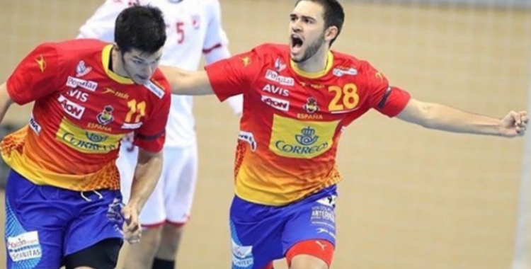 Ian Tarrafeta celebra un gol amb la selecció espanyola