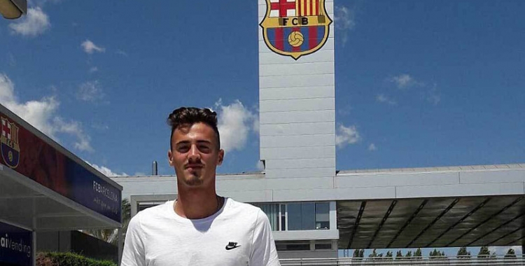 Jose Luis Trápaga el dia del seu fitxatge pel FC Barcelona