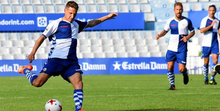 Marc Martínez en el partit contra el Peralada-Girona B | Críspulo Díaz