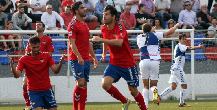 Víctor Martínez celebra el gol contra l'Atlético Saguntino | Sandra Dihor