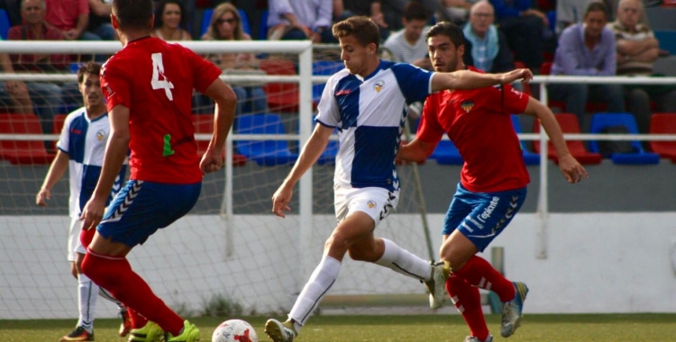 Víctor en l'acció del seu primer gol amb la samarreta del primer equip arlequinat | Sandra Dihor