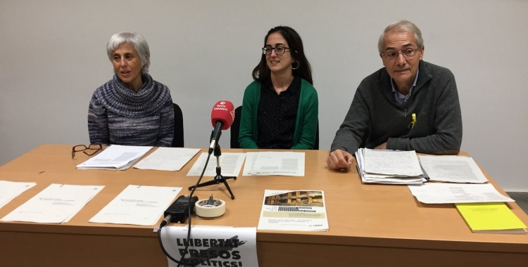 Roda de premsa de la Crida per Sabadell parlant de sobirania alimentària. | Foto: Ràdio Sabadell