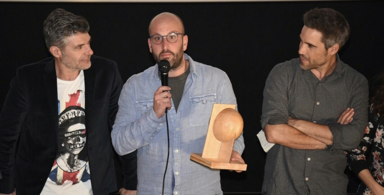 David Rodríguez, director de "Refugiados", amb Unax Ugalde i Nacho Guerreros | Roger Benet