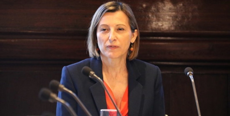 Carme Forcadell presidint la diputació permanent del Parlament de Catalunya.