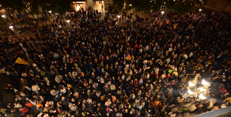 Plaça Sant Roc durant la concentració. Foto: Roger Benet