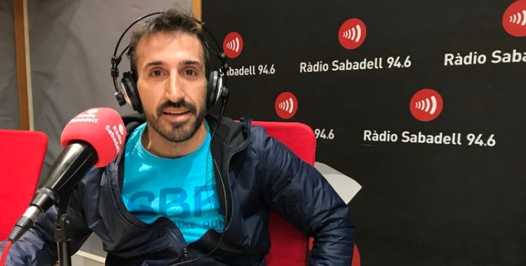 Aleix Muñío, organitzador de La Nostra als estudis de Ràdio Sabadell | Roger Benet