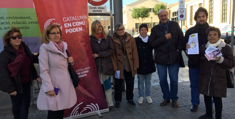 Imatge de la roda de premsa d'En Comú Podem al Vapor Llonch | Foto Ràdio Sabadell