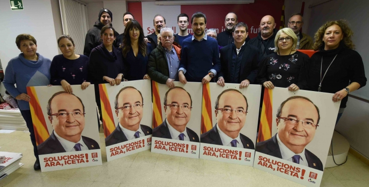 Membres del PSC a la seu del partit a la Gran Via |Foto: Roger Benet