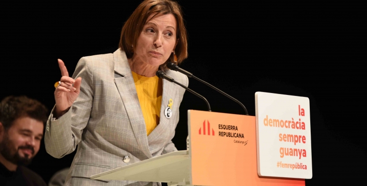 Carme Forcadell durant l'acte al Teatre Principal | Foto: Roger Benet