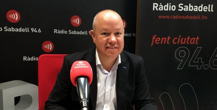 Joan Garcia, als estudis de Ràdio Sabadell/ Serveis Informatius