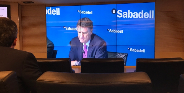 El Banc Sabadell ha fet la presentació dels resultats per videoconferència a Barcelona. 