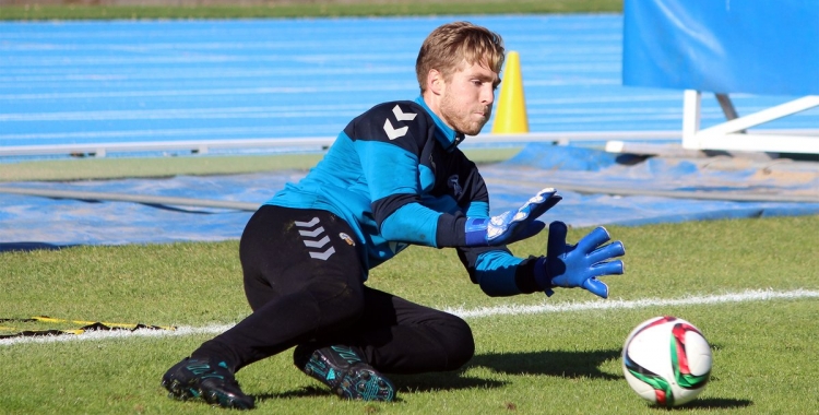 Romans Carrillo en un entrenament | CE Sabadell