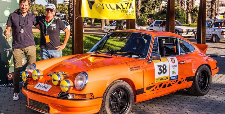 Sergi Giralt amb el Porsche 911 que pilotarà al Rally Catalunya