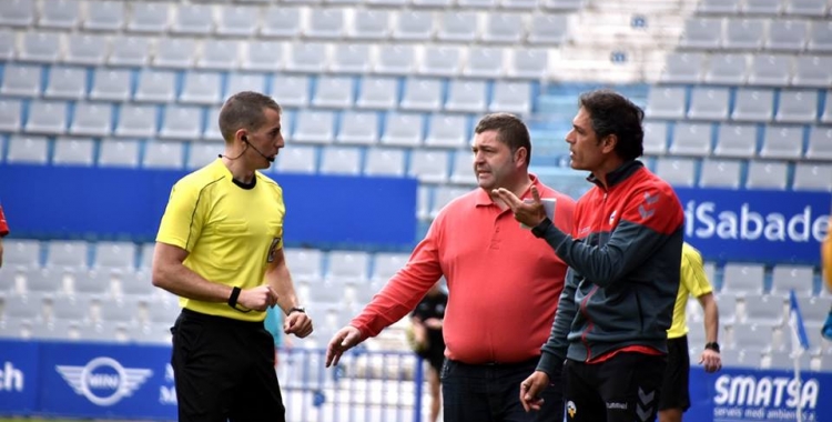 Toni Seligrat tornarà a seure a la banqueta després de dos partits sense fer-ho | Crispulo D.