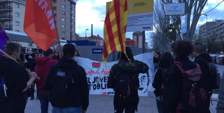 Mobilització d'Arran a plaça d'Antoni Llonch | Ràdio Sabadell 