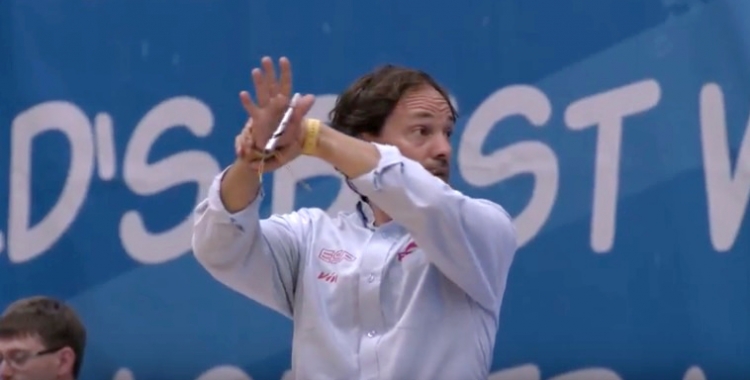 Óscar Trigo en un moment del partit contra Argentina