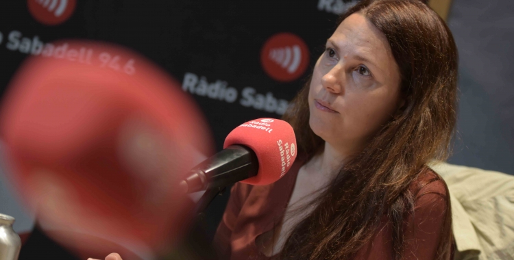 Eva Abellán als estudis de Ràdio Sabadell | Roger Benet