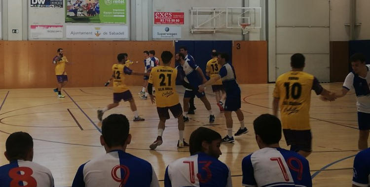 El Creu Alta Sabadell Handbol va empatar davant el Calella | handbolsabadell.cat