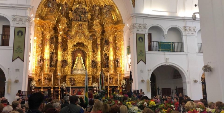L'Hermandad de Nuestra Señora del Rocio de Sabadell en la seva missa al Santuari de Huelva | Cedida