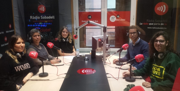 Els membres de l'expedició avui durant la tertúlia a Ràdio Sabadell | Pau Duran