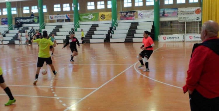 El Femisport-Nou Escorial oblida la derrota con el Sala Saragossa i posa la ment en el seu pròxim partit// Font: @cfsfemisport