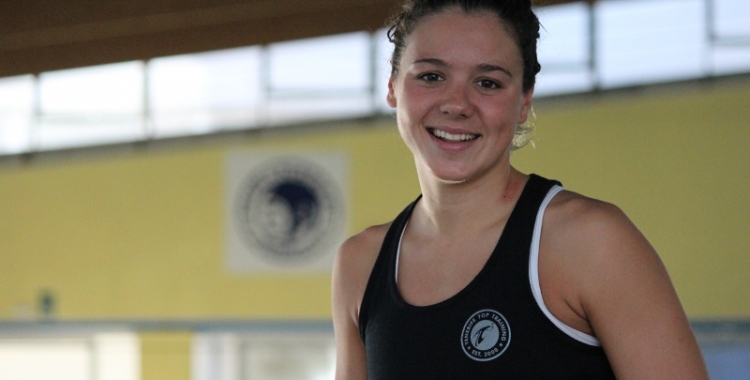 Catalina Corró, setena del món en piscina curta al Mundial de Hangzhou | Pau Vituri