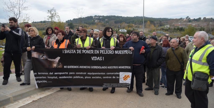 La manifestació ha finalitzat a l'entrada de l'Aeorport | Roger Benet