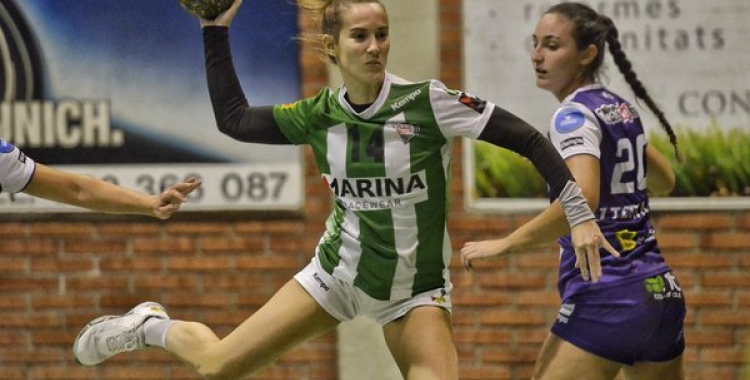 El primer equip de l'OAR  Gràcia Sabadell femení perd però fa patir al Puchi, uns dels grans equip de la competició