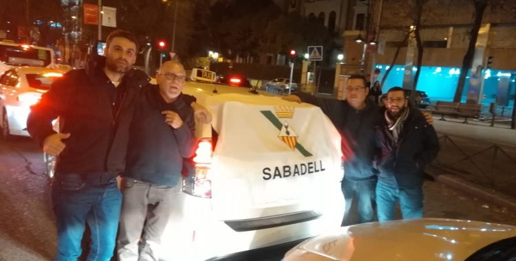 Els taxistes sabadellencs, durant les protestes a Madrid/ Cedida