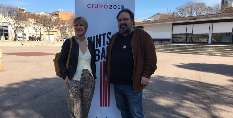 Lourdes Ciuró i Francesc Baró aquest matí a la plaça del Treball | Mireia Sans